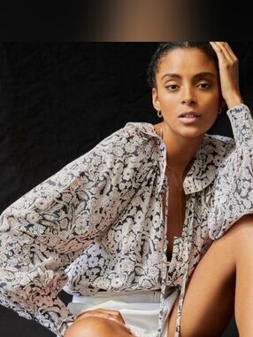 Anthropologie Blouse Large Womens Floral Relaxed Balloon Sleeves Smocked Cuffs